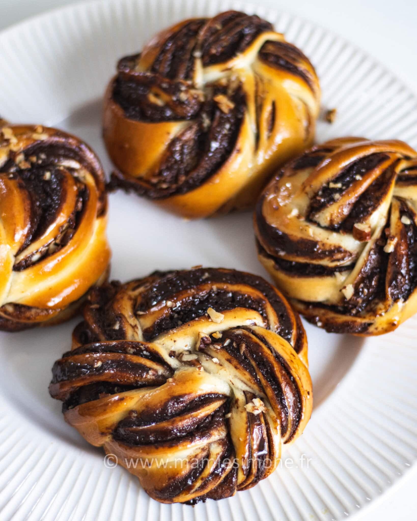 Babka rolls au chocolat et noix de pécan